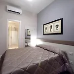 Rooms67 3*