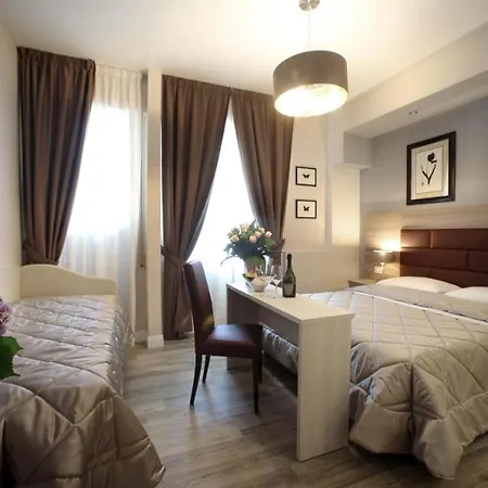 Rooms67 3*